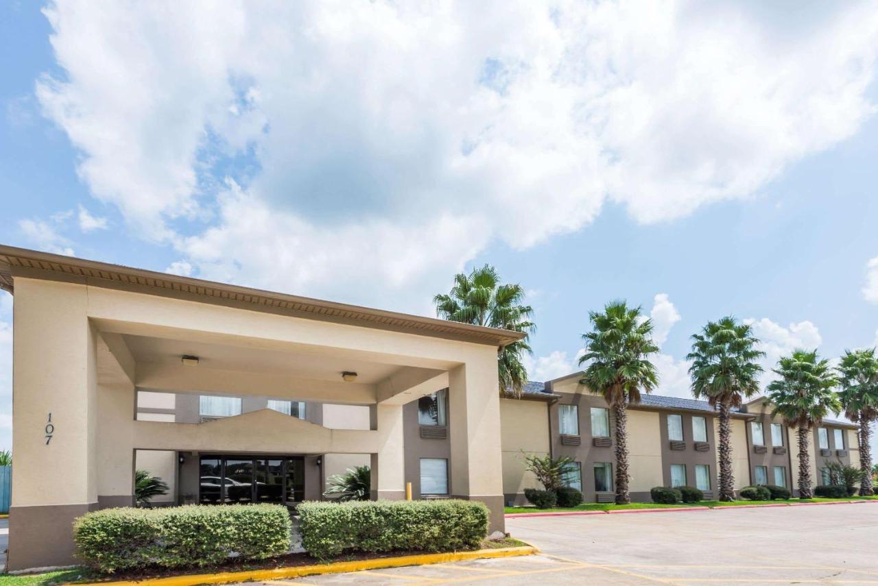Howard Johnson By Wyndham Iowa La Buitenkant foto