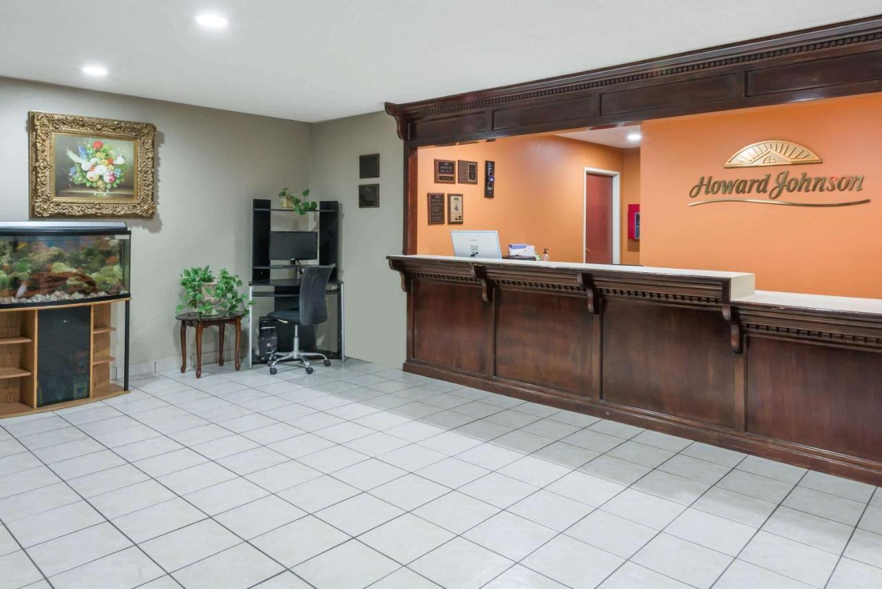 Howard Johnson By Wyndham Iowa La Buitenkant foto